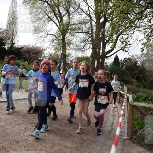 25.04.2026 - Das Zehntel Zöllner http://msf.ph/oto/9582561 25.04.2026 08:46:47 Laufen 1958 meine-sportfotos.de