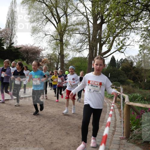 25.04.2026 - Das Zehntel Zöllner http://msf.ph/oto/9582567 25.04.2026 08:46:49 Laufen 3497 meine-sportfotos.de