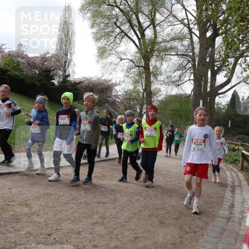 25.04.2026 - Das Zehntel Zöllner http://msf.ph/oto/9582577 25.04.2026 08:46:55 Laufen  meine-sportfotos.de