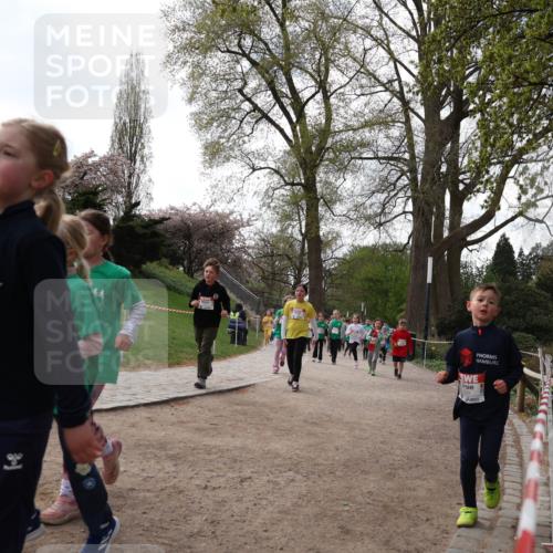 25.04.2026 - Das Zehntel Zöllner http://msf.ph/oto/9582619 25.04.2026 08:47:16 Laufen 1060, 1089 meine-sportfotos.de