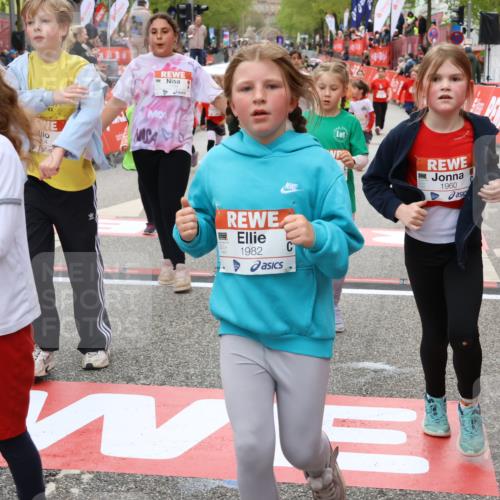 25.04.2026 - Das Zehntel Strokosch-Dieckow http://msf.ph/oto/9582620 25.04.2026 09:05:28 Ziel 1353, 1497, 1785, 1960, 1980, 1982, 2431, 2804, 2893, 3671, 3680, 3867, 1353, 1497, 1785, 1960, 1980, 1982, 2431, 2804, 2893, 3671, 3680, 3867 meine-sportfotos.de