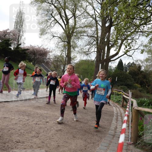 25.04.2026 - Das Zehntel Zöllner http://msf.ph/oto/9582662 25.04.2026 08:47:39 Laufen 3867 meine-sportfotos.de
