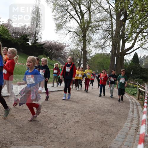 25.04.2026 - Das Zehntel Zöllner http://msf.ph/oto/9582666 25.04.2026 08:47:41 Laufen 2114 meine-sportfotos.de