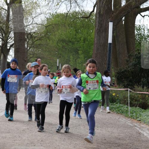 25.04.2026 - Das Zehntel Zöllner http://msf.ph/oto/9582694 25.04.2026 08:47:59 Laufen 3680, 1378 meine-sportfotos.de