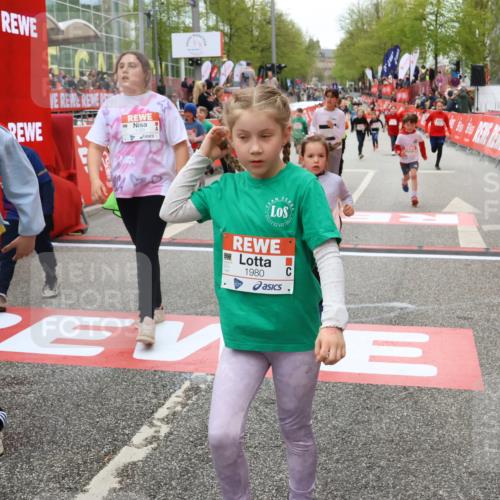 25.04.2026 - Das Zehntel Strokosch-Dieckow http://msf.ph/oto/9582696 25.04.2026 09:05:30 Ziel 1353, 1480, 1497, 1500, 1502, 1785, 1960, 1980, 1982, 2534, 2551, 2612, 2804, 3150, 3671, 3680, 3867, 1353, 1480, 1497, 1500, 1502, 1785, 1960, 1980, 1982, 2534, 2551, 2612, 2804, 3150, 3671, 3680, 3867 meine-sportfotos.de