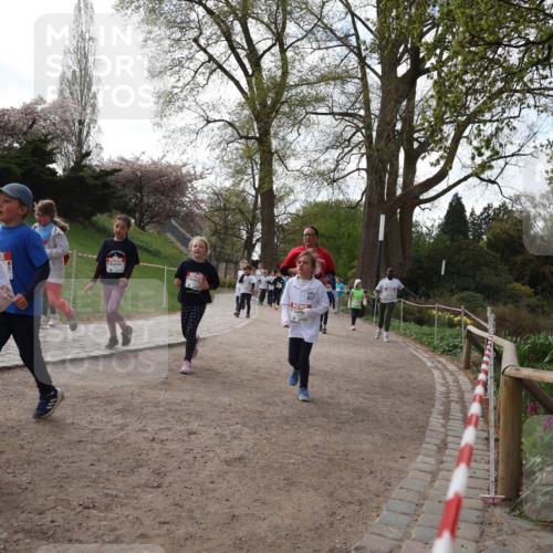 25.04.2026 - Das Zehntel Zöllner http://msf.ph/oto/9582702 25.04.2026 08:48:03 Laufen 3680 meine-sportfotos.de