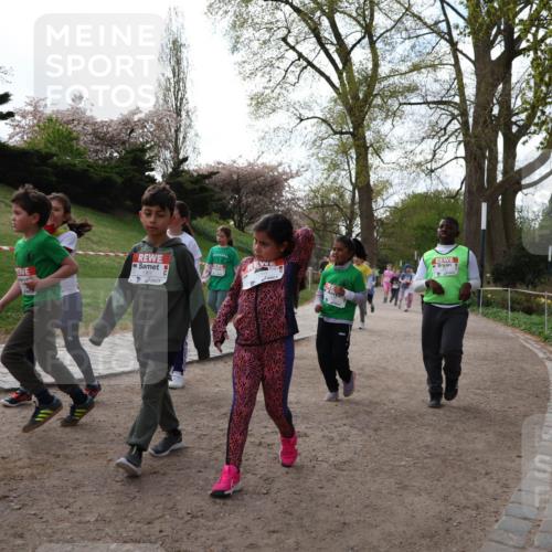 25.04.2026 - Das Zehntel Zöllner http://msf.ph/oto/9582725 25.04.2026 08:48:23 Laufen 1061 meine-sportfotos.de