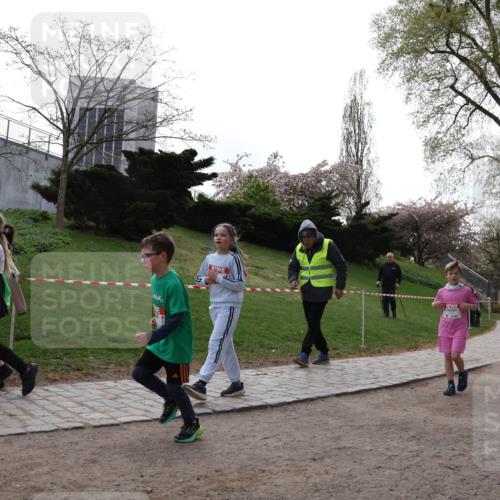 25.04.2026 - Das Zehntel Zöllner http://msf.ph/oto/9582747 25.04.2026 08:48:36 Laufen  meine-sportfotos.de