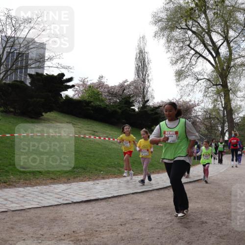 25.04.2026 - Das Zehntel Zöllner http://msf.ph/oto/9582760 25.04.2026 08:48:47 Laufen  meine-sportfotos.de