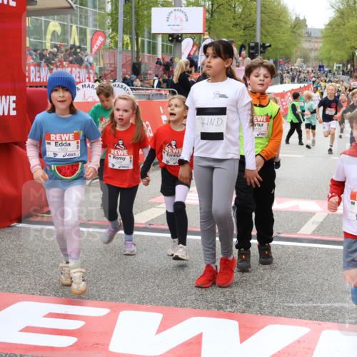25.04.2026 - Das Zehntel Strokosch-Dieckow http://msf.ph/oto/9582779 25.04.2026 09:05:32 Ziel 1353, 1480, 1497, 1500, 1502, 1785, 1960, 1980, 1982, 2414, 2534, 2551, 2612, 2804, 3150, 3671, 3867, 1353, 1480, 1497, 1500, 1502, 1785, 1960, 1980, 1982, 2414, 2534, 2551, 2612, 2804, 3150, 3671, 3867 meine-sportfotos.de