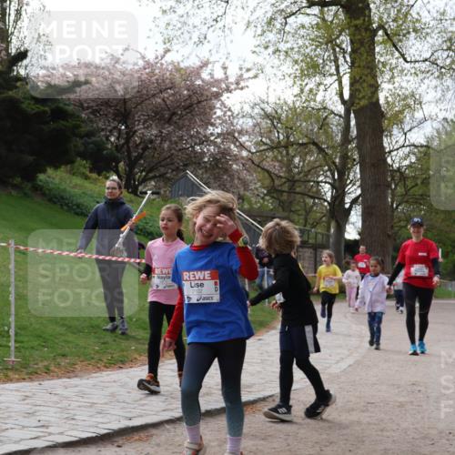 25.04.2026 - Das Zehntel Zöllner http://msf.ph/oto/9582809 25.04.2026 08:49:37 Laufen 2102 meine-sportfotos.de