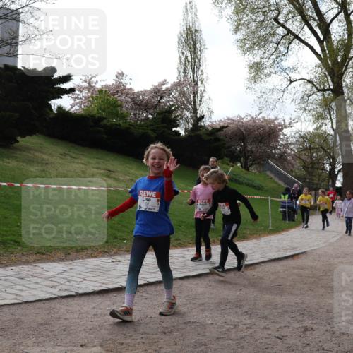 25.04.2026 - Das Zehntel Zöllner http://msf.ph/oto/9582810 25.04.2026 08:49:38 Laufen 2102 meine-sportfotos.de