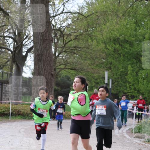 25.04.2026 - Das Zehntel Zöllner http://msf.ph/oto/9582848 25.04.2026 08:50:20 Laufen 1437 meine-sportfotos.de