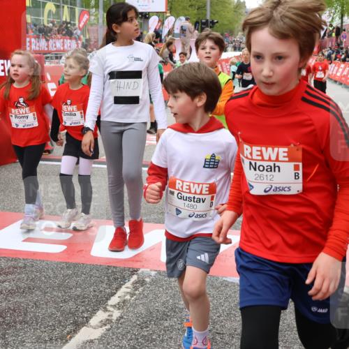 25.04.2026 - Das Zehntel Strokosch-Dieckow http://msf.ph/oto/9582876 25.04.2026 09:05:33 Ziel 1353, 1480, 1500, 1502, 1785, 1960, 1980, 2400, 2414, 2534, 2551, 2612, 2700, 2804, 3012, 3150, 3671, 3867, 3906, 1353, 1480, 1500, 1502, 1785, 1960, 1980, 2400, 2414, 2534, 2551, 2612, 2700, 2804, 3012, 3150, 3671, 3867, 3906 meine-sportfotos.de