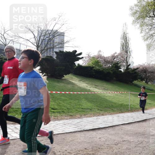 25.04.2026 - Das Zehntel Zöllner http://msf.ph/oto/9582891 25.04.2026 08:50:53 Laufen  meine-sportfotos.de