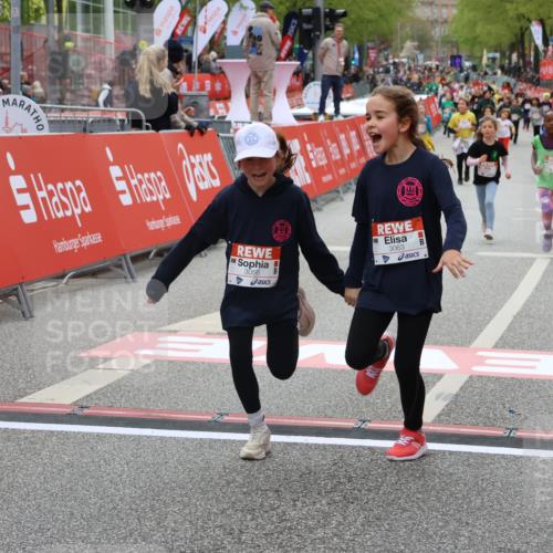 25.04.2026 - Das Zehntel Strokosch-Dieckow http://msf.ph/oto/9583149 25.04.2026 09:05:48 Ziel 1443, 1472, 1479, 1496, 1934, 2586, 2593, 3058, 3063, 1443, 1472, 1479, 1496, 1934, 2586, 2593, 3058, 3063 meine-sportfotos.de