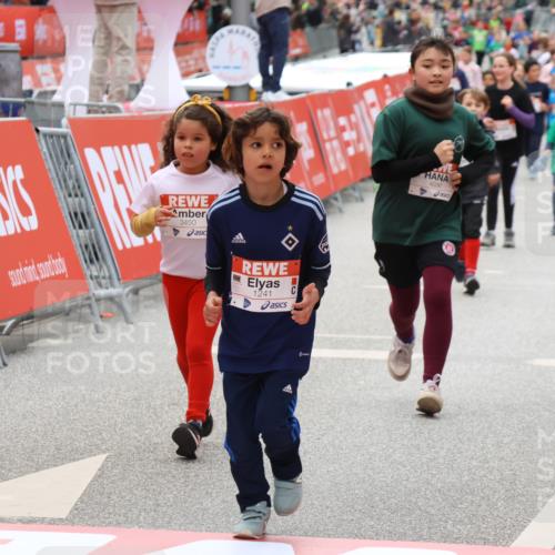 25.04.2026 - Das Zehntel Strokosch-Dieckow http://msf.ph/oto/9583375 25.04.2026 09:06:00 Ziel 1082, 1241, 1591, 1594, 1647, 2807, 3279, 3449, 1082, 1241, 1591, 1594, 1647, 2807, 3279, 3449 meine-sportfotos.de