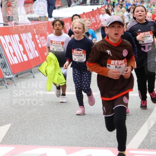 25.04.2026 - Das Zehntel Strokosch-Dieckow http://msf.ph/oto/9583444 25.04.2026 09:06:10 Ziel 1732, 2183, 2377, 2696, 3767, 3776, 3777, 3947, 3961, 1732, 2183, 2377, 2696, 3767, 3776, 3777, 3947, 3961 meine-sportfotos.de