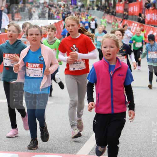 25.04.2026 - Das Zehntel Strokosch-Dieckow http://msf.ph/oto/9583617 25.04.2026 09:06:18 Ziel 1089, 1092, 1412, 1904, 2103, 2112, 2254, 2530, 2657, 2670, 2672, 2693, 2696, 2950, 3601, 3724, 3726, 3796, 1089, 1092, 1412, 1904, 2103, 2112, 2254, 2530, 2657, 2670, 2672, 2693, 2696, 2950, 3601, 3724, 3726, 3796 meine-sportfotos.de