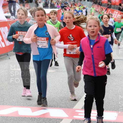 25.04.2026 - Das Zehntel Strokosch-Dieckow http://msf.ph/oto/9583630 25.04.2026 09:06:19 Ziel 1089, 1092, 1412, 1904, 2103, 2112, 2254, 2530, 2640, 2657, 2663, 2670, 2672, 2693, 2950, 3601, 3724, 3726, 3796, 1089, 1092, 1412, 1904, 2103, 2112, 2254, 2530, 2640, 2657, 2663, 2670, 2672, 2693, 2950, 3601, 3724, 3726, 3796 meine-sportfotos.de