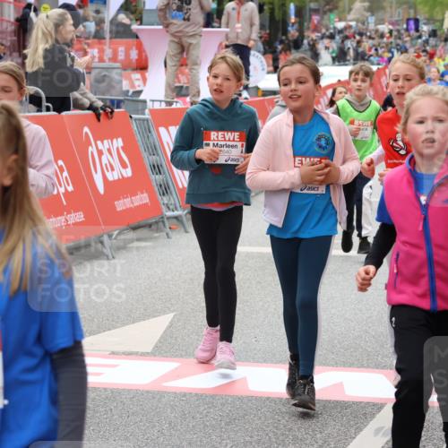 25.04.2026 - Das Zehntel Strokosch-Dieckow http://msf.ph/oto/9583663 25.04.2026 09:06:19 Ziel 1089, 1092, 1412, 1904, 2103, 2112, 2254, 2530, 2640, 2657, 2663, 2670, 2672, 2693, 2950, 3601, 3724, 3726, 3796, 1089, 1092, 1412, 1904, 2103, 2112, 2254, 2530, 2640, 2657, 2663, 2670, 2672, 2693, 2950, 3601, 3724, 3726, 3796 meine-sportfotos.de