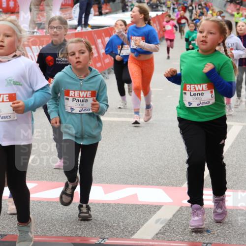 25.04.2026 - Das Zehntel Strokosch-Dieckow http://msf.ph/oto/9583833 25.04.2026 09:06:26 Ziel 1350, 1390, 1811, 1821, 1904, 2297, 2382, 2640, 2663, 2918, 2935, 2936, 2950, 3483, 3487, 3796, 3922, 3923, 1350, 1390, 1811, 1821, 1904, 2297, 2382, 2640, 2663, 2918, 2935, 2936, 2950, 3483, 3487, 3796, 3922, 3923 meine-sportfotos.de