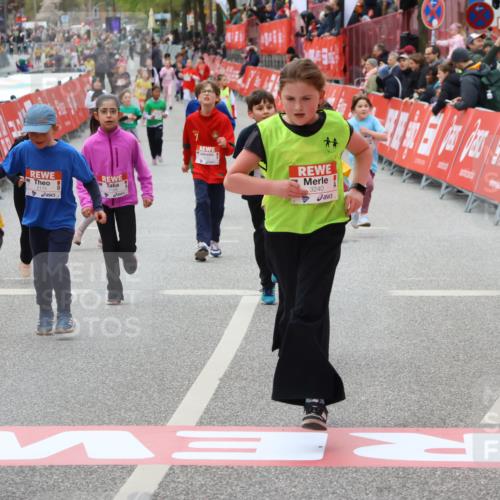 25.04.2026 - Das Zehntel Strokosch-Dieckow http://msf.ph/oto/9584094 25.04.2026 09:06:44 Ziel 1414, 1418, 1939, 1949, 3240, 3750, 3780, 3782, 1414, 1418, 1939, 1949, 3240, 3750, 3780, 3782 meine-sportfotos.de