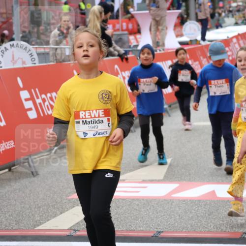 25.04.2026 - Das Zehntel Strokosch-Dieckow http://msf.ph/oto/9584131 25.04.2026 09:06:46 Ziel 1128, 1130, 1939, 1949, 2113, 2115, 2543, 3240, 3750, 3780, 3782, 1128, 1130, 1939, 1949, 2113, 2115, 2543, 3240, 3750, 3780, 3782 meine-sportfotos.de