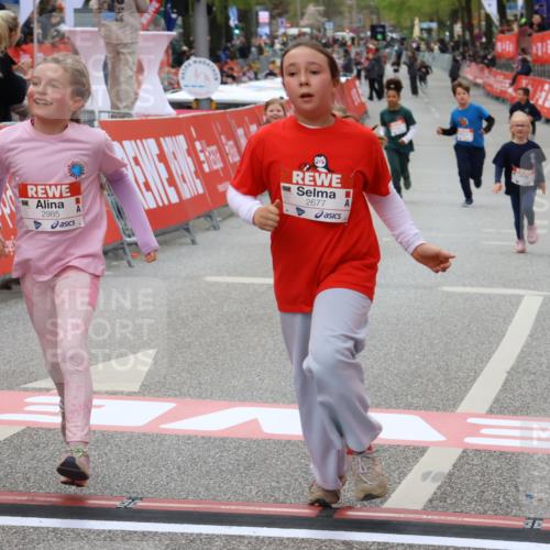 25.04.2026 - Das Zehntel Strokosch-Dieckow http://msf.ph/oto/9584289 25.04.2026 09:07:03 Ziel 1076, 1616, 1659, 2357, 2483, 2677, 2973, 2985, 1076, 1616, 1659, 2357, 2483, 2677, 2973, 2985 meine-sportfotos.de