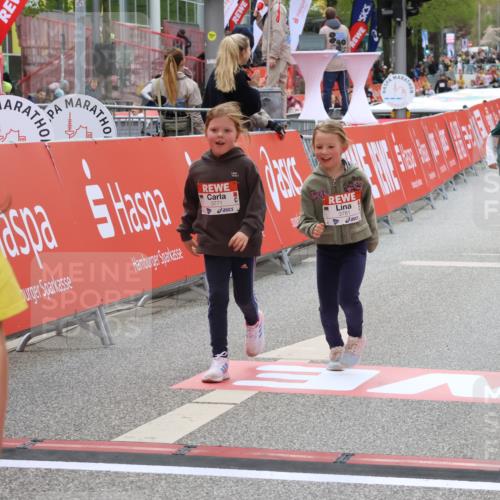 25.04.2026 - Das Zehntel Strokosch-Dieckow http://msf.ph/oto/9584312 25.04.2026 09:07:08 Ziel 1227, 1235, 1973, 2483, 2677, 2687, 2973, 2985, 3771, 3781, 1227, 1235, 1973, 2483, 2677, 2687, 2973, 2985, 3771, 3781 meine-sportfotos.de
