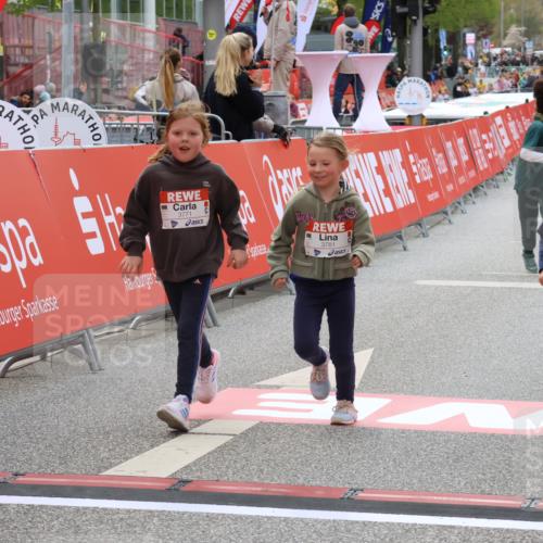 25.04.2026 - Das Zehntel Strokosch-Dieckow http://msf.ph/oto/9584322 25.04.2026 09:07:08 Ziel 1227, 1235, 1973, 2483, 2677, 2687, 2973, 2985, 3771, 3781, 1227, 1235, 1973, 2483, 2677, 2687, 2973, 2985, 3771, 3781 meine-sportfotos.de