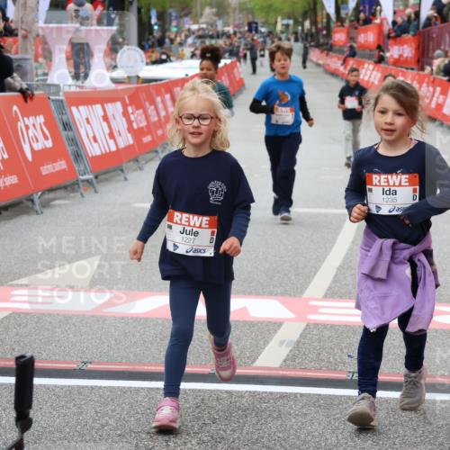 25.04.2026 - Das Zehntel Strokosch-Dieckow http://msf.ph/oto/9584324 25.04.2026 09:07:09 Ziel 1227, 1235, 1973, 2483, 2677, 2687, 2973, 2985, 3771, 3781, 1227, 1235, 1973, 2483, 2677, 2687, 2973, 2985, 3771, 3781 meine-sportfotos.de