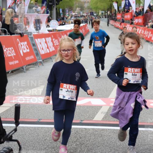 25.04.2026 - Das Zehntel Strokosch-Dieckow http://msf.ph/oto/9584339 25.04.2026 09:07:09 Ziel 1227, 1235, 1973, 2483, 2677, 2687, 2973, 2985, 3771, 3781, 1227, 1235, 1973, 2483, 2677, 2687, 2973, 2985, 3771, 3781 meine-sportfotos.de