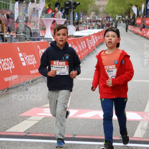 25.04.2026 - Das Zehntel Strokosch-Dieckow http://msf.ph/oto/9584395 25.04.2026 09:07:17 Ziel 1321, 1524, 2054, 2060, 2180, 2924, 3732, 3742, 1321, 1524, 2054, 2060, 2180, 2924, 3732, 3742 meine-sportfotos.de