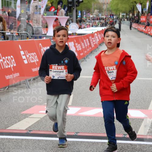 25.04.2026 - Das Zehntel Strokosch-Dieckow http://msf.ph/oto/9584400 25.04.2026 09:07:17 Ziel 1321, 1524, 2054, 2060, 2180, 2924, 3732, 3742, 1321, 1524, 2054, 2060, 2180, 2924, 3732, 3742 meine-sportfotos.de