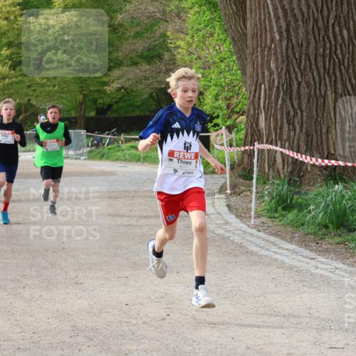 25.04.2026 - Das Zehntel Zöllner http://msf.ph/oto/9591124 25.04.2026 08:37:12 Laufen 4017 meine-sportfotos.de