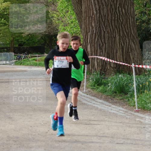 25.04.2026 - Das Zehntel Zöllner http://msf.ph/oto/9591132 25.04.2026 08:37:15 Laufen 4067 meine-sportfotos.de