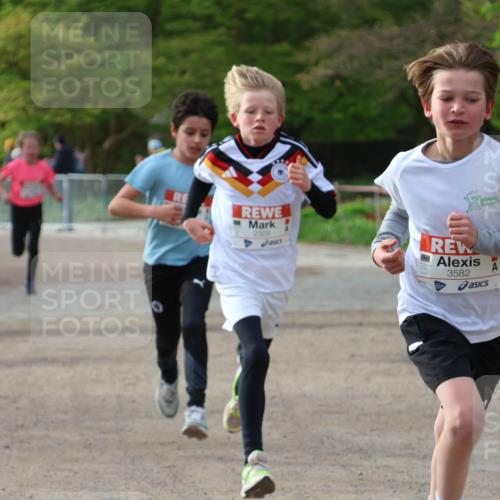 25.04.2026 - Das Zehntel Zöllner http://msf.ph/oto/9591145 25.04.2026 08:37:30 Laufen 2328, 3582 meine-sportfotos.de