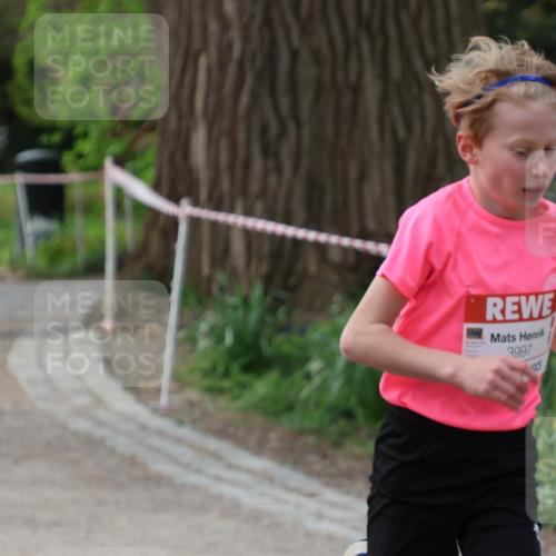 25.04.2026 - Das Zehntel Zöllner http://msf.ph/oto/9591157 25.04.2026 08:37:36 Laufen 3997, 127 meine-sportfotos.de