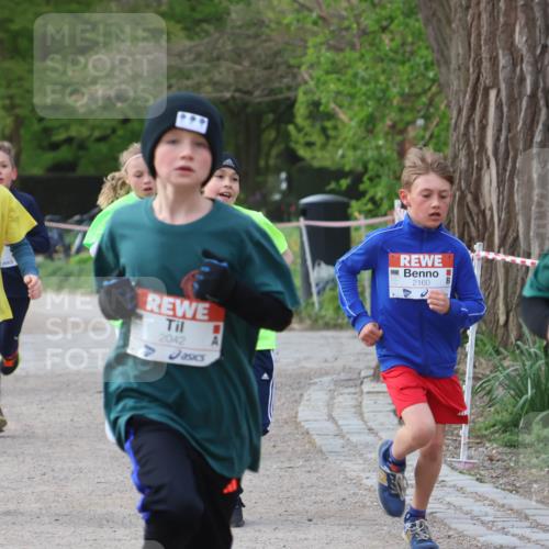 25.04.2026 - Das Zehntel Zöllner http://msf.ph/oto/9591173 25.04.2026 08:37:57 Laufen 2798, 2042, 2160, 1324 meine-sportfotos.de