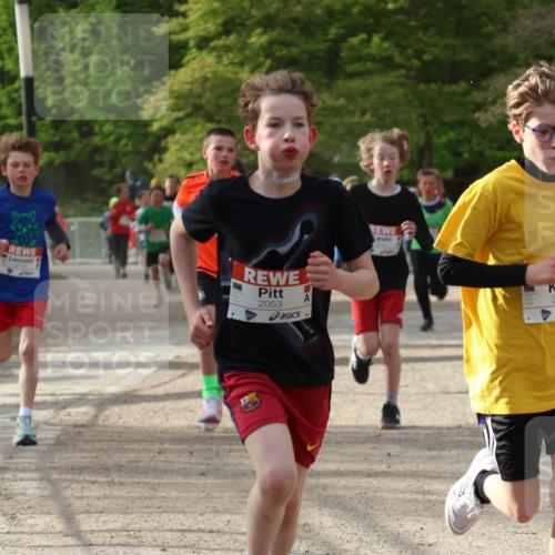 25.04.2026 - Das Zehntel Zöllner http://msf.ph/oto/9591239 25.04.2026 08:38:21 Laufen 2053, 2993, 2058 meine-sportfotos.de