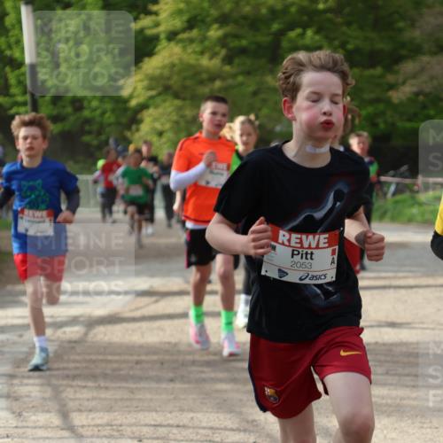 25.04.2026 - Das Zehntel Zöllner http://msf.ph/oto/9591240 25.04.2026 08:38:22 Laufen 2053, 2058 meine-sportfotos.de