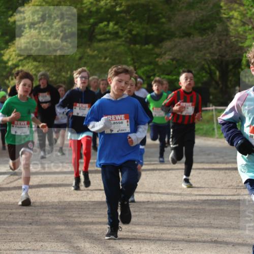 25.04.2026 - Das Zehntel Zöllner http://msf.ph/oto/9591265 25.04.2026 08:38:29 Laufen 2153, 3976 meine-sportfotos.de