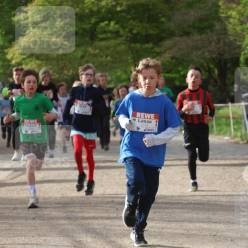 25.04.2026 - Das Zehntel Zöllner http://msf.ph/oto/9591266 25.04.2026 08:38:29 Laufen 2153 meine-sportfotos.de