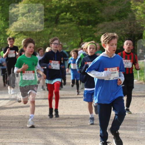 25.04.2026 - Das Zehntel Zöllner http://msf.ph/oto/9591268 25.04.2026 08:38:29 Laufen 1006, 2153 meine-sportfotos.de