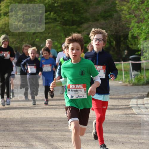 25.04.2026 - Das Zehntel Zöllner http://msf.ph/oto/9591277 25.04.2026 08:38:31 Laufen 1696, 3574 meine-sportfotos.de