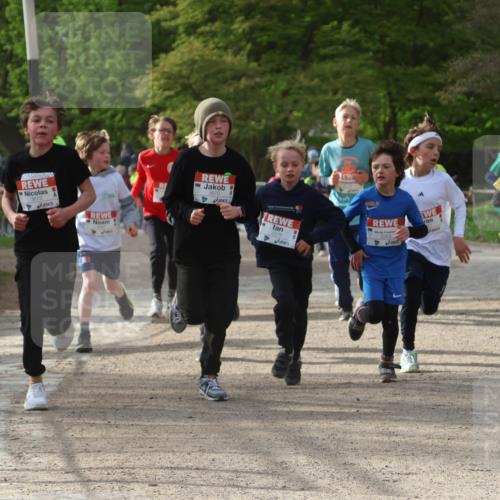 25.04.2026 - Das Zehntel Zöllner http://msf.ph/oto/9591281 25.04.2026 08:38:33 Laufen 2276, 2263 meine-sportfotos.de