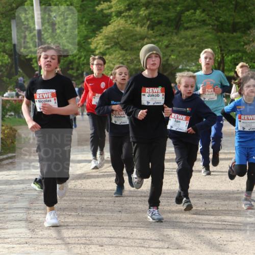 25.04.2026 - Das Zehntel Zöllner http://msf.ph/oto/9591285 25.04.2026 08:38:33 Laufen 3670, 2263 meine-sportfotos.de