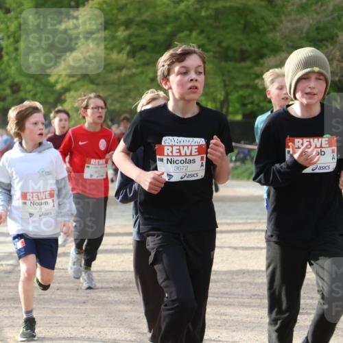 25.04.2026 - Das Zehntel Zöllner http://msf.ph/oto/9591291 25.04.2026 08:38:35 Laufen 3567, 3672, 2276 meine-sportfotos.de