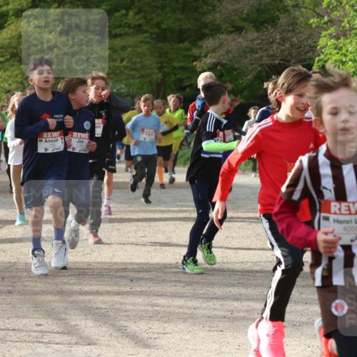 25.04.2026 - Das Zehntel Zöllner http://msf.ph/oto/9591344 25.04.2026 08:38:49 Laufen 4055 meine-sportfotos.de